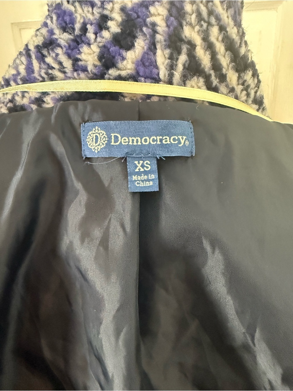 Democracy Raglan Fleece Bomber Jacket - Picture 5 of 9